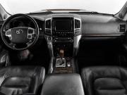 Toyota Land Cruiser 200 Series Рестайлинг 1 Санкт-Петербург  - изображение 46