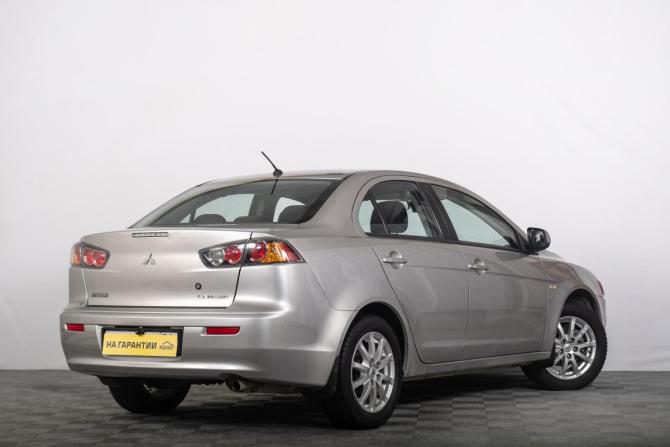Mitsubishi Lancer X Рестайлинг с пробегом 2012 года, цена 849 000 рублей, 315000 км, седан, Автокод Объявления