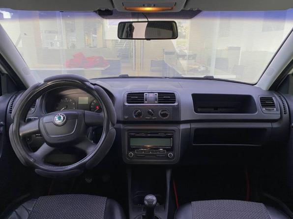 Skoda Fabia II Рестайлинг с пробегом 2012 года, цена 410 000 рублей, 134940 км, хэтчбек, Автокод Объявления