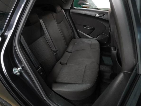 Opel Astra J Рестайлинг с пробегом 2014 года, цена 849 000 рублей, 138223 км, хэтчбек, Автокод Объявления