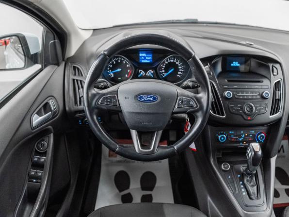 Ford Focus III Рестайлинг с пробегом 2018 года, цена 999 000 рублей, 93572 км, хэтчбек, Автокод Объявления