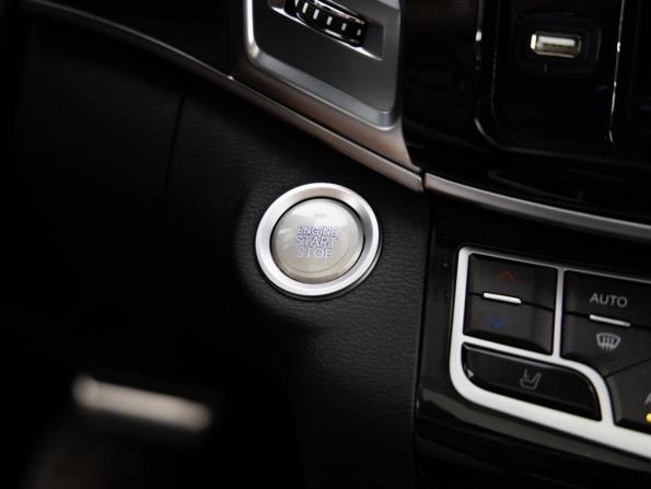 Haval H9 I Рестайлинг с пробегом 2018 года, цена 1 999 000 рублей, 187650 км, внедорожник, Автокод Объявления