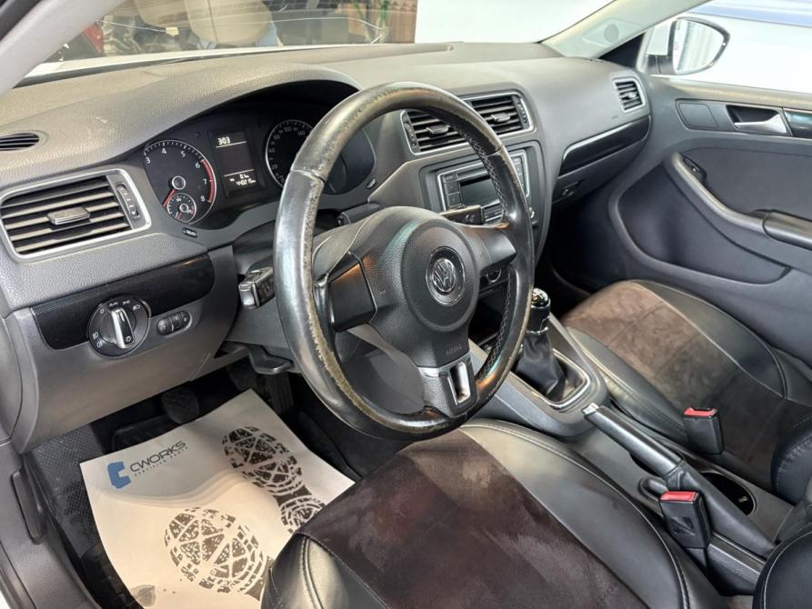 Volkswagen Jetta VI Новомосковск  - изображение 16
