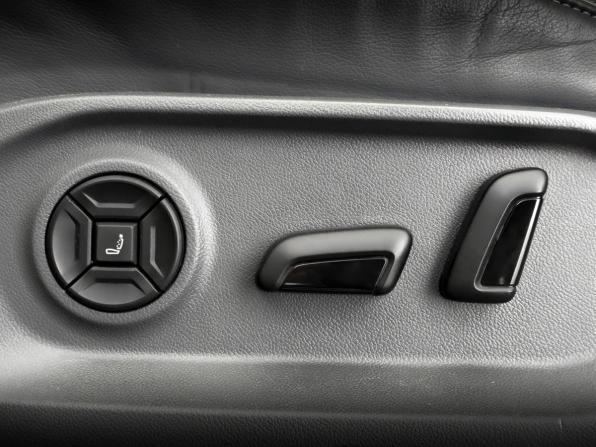 Volkswagen Touareg III с пробегом 2018 года, цена 4 060 000 рублей, 156408 км, внедорожник, Автокод Объявления
