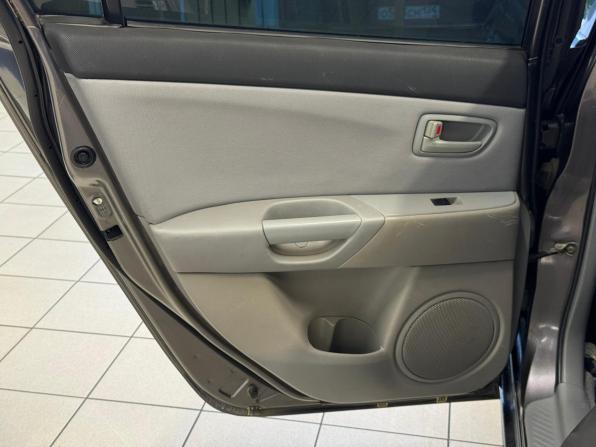Mazda Axela I с пробегом 2004 года, цена 440 000 рублей, 173000 км, седан, Автокод Объявления