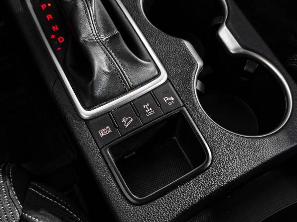 Kia Sportage IV с пробегом 2018 года, цена 1 417 000 рублей, 261421 км, внедорожник, Автокод Объявления