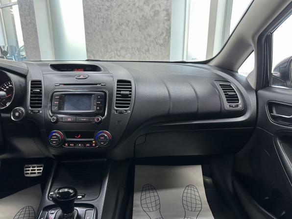 Kia Cerato III Рестайлинг (Classic) с пробегом 2018 года, цена 1 799 000 рублей, 38839 км, седан, Автокод Объявления