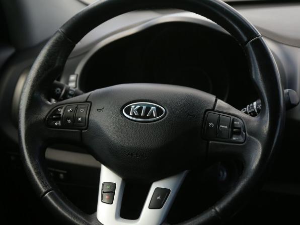 Kia Sportage III с пробегом 2010 года, цена 1 052 000 рублей, 102000 км, внедорожник, Автокод Объявления