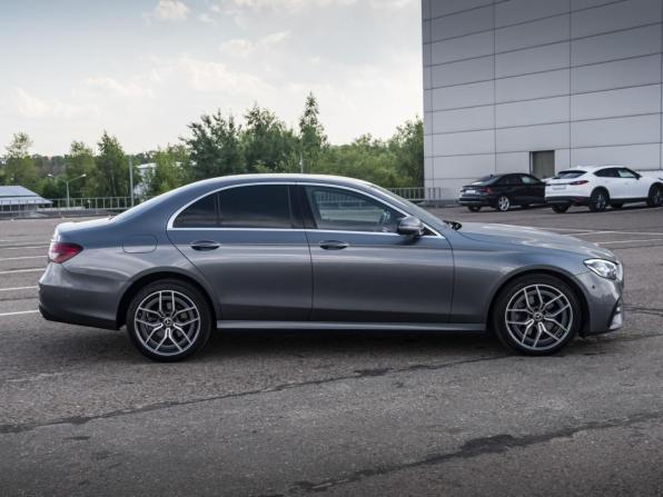 Mercedes-Benz E-Класс V (W213 S213 C238) Рестайлинг с пробегом 2020 года, цена 3 948 000 рублей, 80490 км, седан, Автокод Объявления