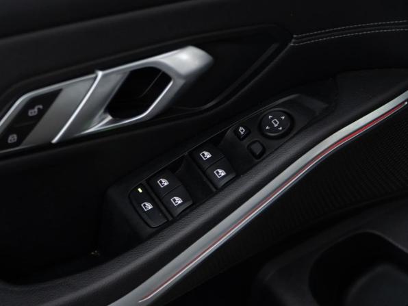 BMW 3 серии VII (G2x) с пробегом 2020 года, цена 2 799 050 рублей, 111397 км, универсал, Автокод Объявления