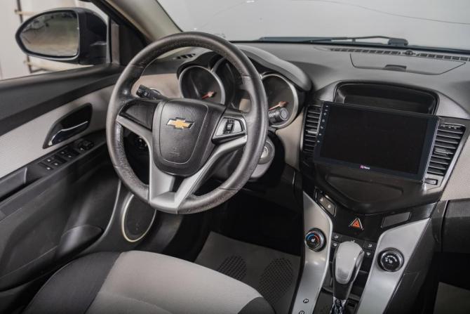 Chevrolet Cruze I с пробегом 2011 года, цена 699 000 рублей, 350000 км, седан, Автокод Объявления