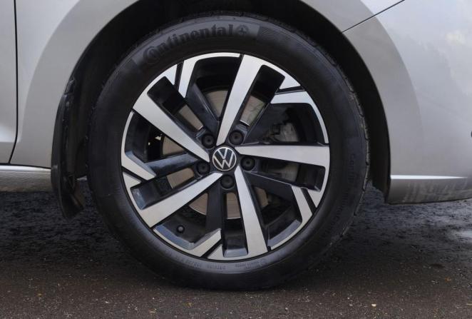 Volkswagen Polo VI с пробегом 2021 года, цена 1 849 000 рублей, 62501 км, лифтбек, Автокод Объявления