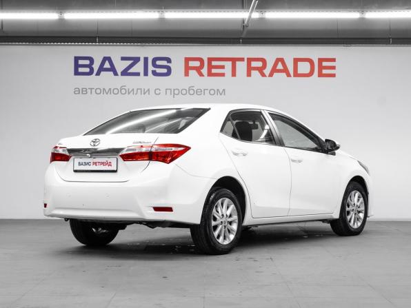 Toyota Corolla XI (E160 E170 E180) с пробегом 2013 года, цена 1 200 000 рублей, 124030 км, седан, Автокод Объявления