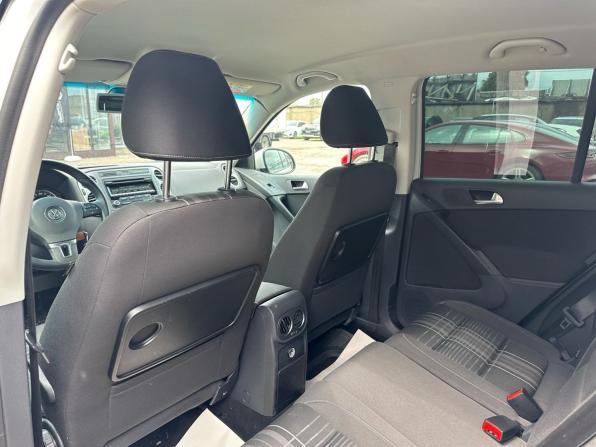 Volkswagen Tiguan I Рестайлинг с пробегом 2015 года, цена 1 580 000 рублей, 179243 км, внедорожник, Автокод Объявления