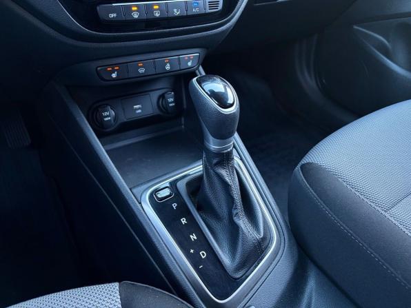 Hyundai Solaris II Рестайлинг с пробегом 2021 года, цена 1 499 000 рублей, 88173 км, седан, Автокод Объявления