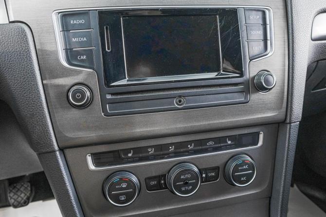Volkswagen Golf VII с пробегом 2014 года, цена 989 000 рублей, 214000 км, хэтчбек, Автокод Объявления