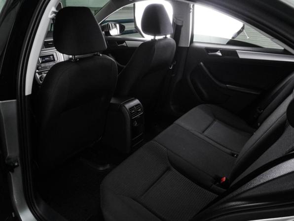 Volkswagen Jetta VI Рестайлинг с пробегом 2017 года, цена 1 287 000 рублей, 178238 км, седан, Автокод Объявления
