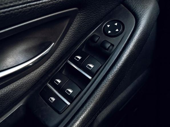BMW 5 серии VI (F10/F11/F07) Рестайлинг с пробегом 2013 года, цена 2 199 000 рублей, 139163 км, седан, Автокод Объявления