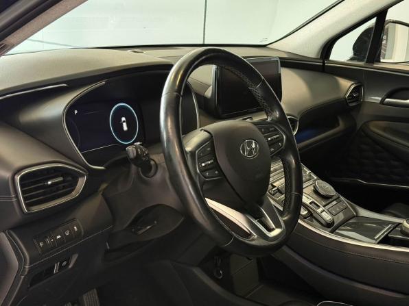 Hyundai Santa Fe IV Рестайлинг с пробегом 2021 года, цена 3 547 000 рублей, 97380 км, внедорожник, Автокод Объявления