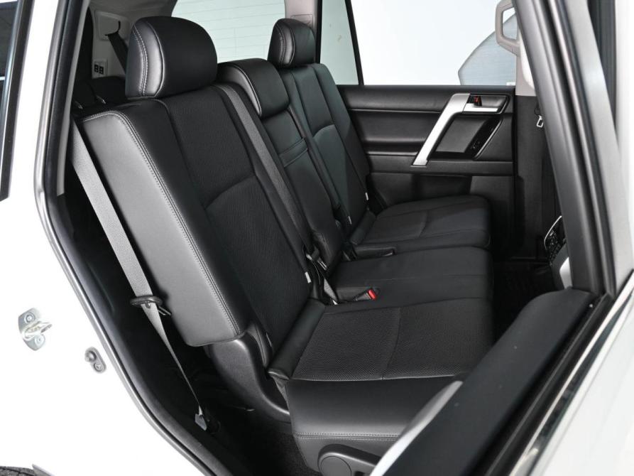 Toyota Land Cruiser Prado 150 Series Рестайлинг 3 Ростов-на-Дону  - изображение 10