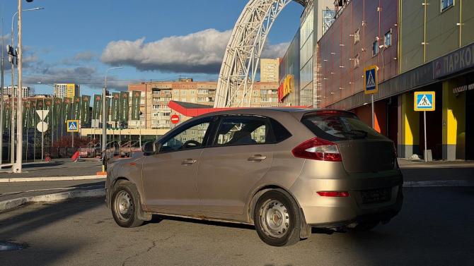 Chery Very (A13) с пробегом 2012 года, цена 250 000 рублей, 106770 км, хэтчбек, Автокод Объявления