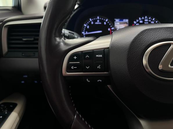 Lexus RX IV с пробегом 2018 года, цена 3 900 000 рублей, 144400 км, внедорожник, Автокод Объявления