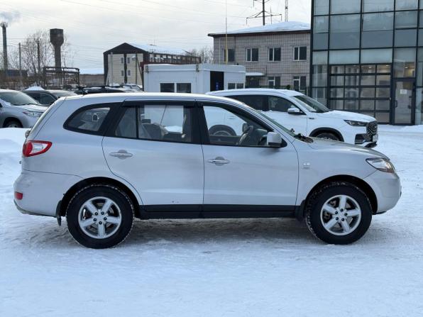 Hyundai Santa Fe II с пробегом 2008 года, цена 950 000 рублей, 328614 км, внедорожник, Автокод Объявления