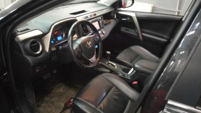 Toyota RAV4 IV (XA40) с пробегом 2013 года, цена 1 607 000 рублей, 155249 км, внедорожник, Автокод Объявления