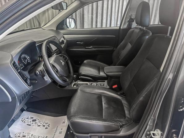 Mitsubishi Outlander III с пробегом 2013 года, цена 1 550 000 рублей, 184000 км, внедорожник, Автокод Объявления