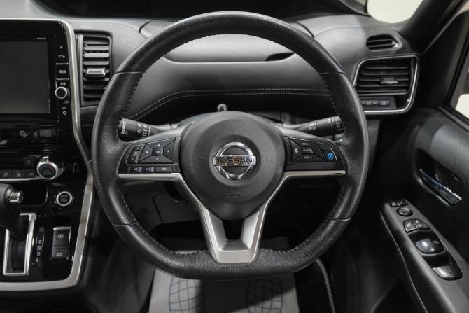 Nissan Serena V (C27) с пробегом 2018 года, цена 1 759 000 рублей, 92400 км, минивэн, Автокод Объявления
