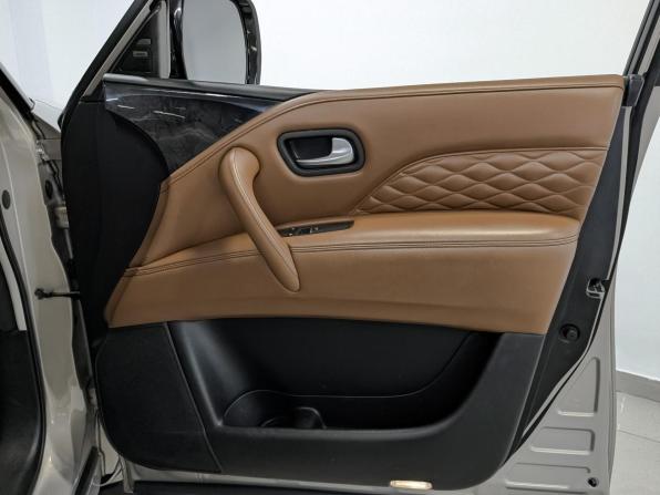 Infiniti QX80 I Рестайлинг 2 с пробегом 2019 года, цена 4 410 000 рублей, 116717 км, внедорожник, Автокод Объявления