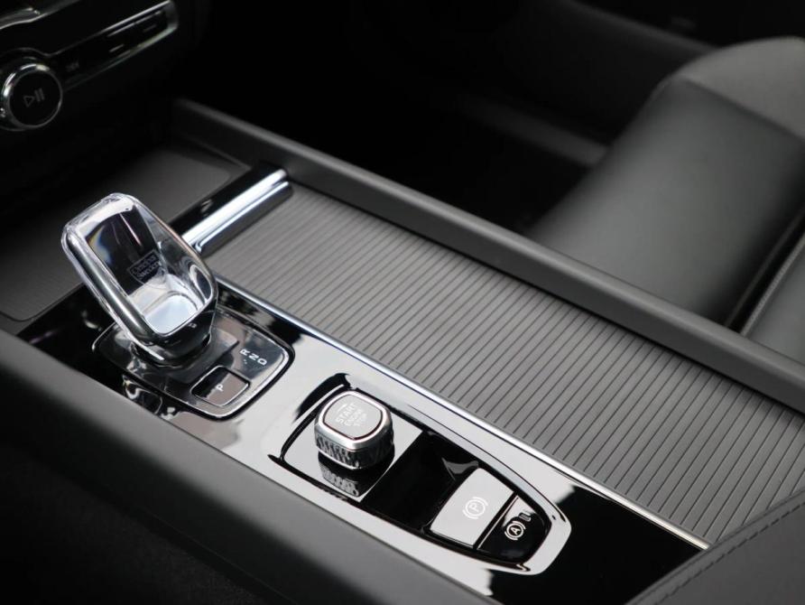 Volvo XC60 II Рестайлинг 2 Санкт-Петербург  - изображение 16