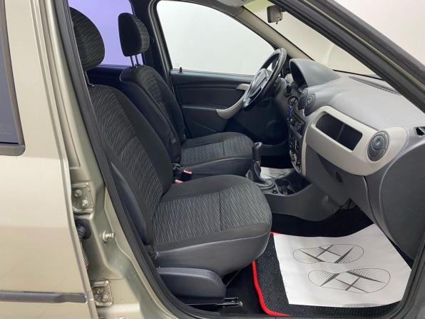 Renault Logan I Рестайлинг с пробегом 2011 года, цена 300 000 рублей, 212071 км, седан, Автокод Объявления