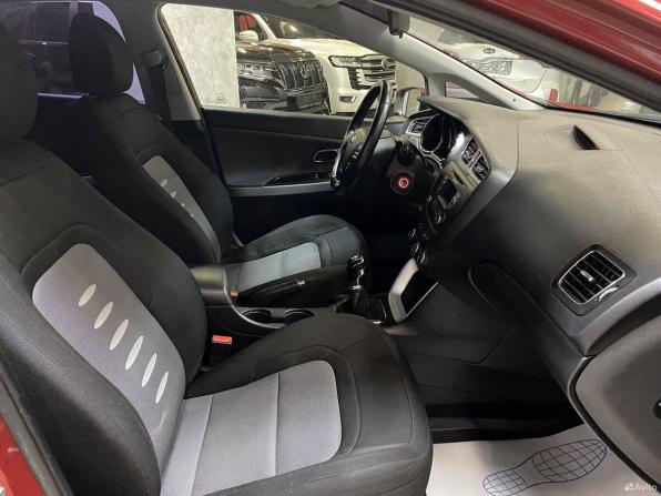 Kia Ceed II с пробегом 2013 года, цена 1 099 000 рублей, 152602 км, хэтчбек, Автокод Объявления