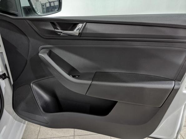 Skoda Rapid II с пробегом 2021 года, цена 1 340 000 рублей, 160338 км, лифтбек, Автокод Объявления