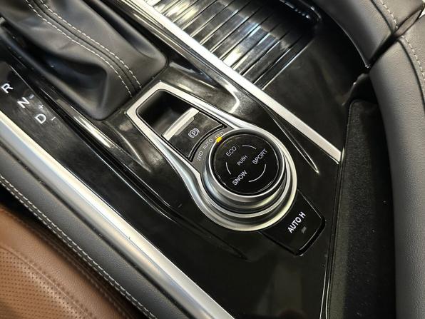 Changan CS95 I Рестайлинг с пробегом 2022 года, цена 2 385 000 рублей, 47210 км, внедорожник, Автокод Объявления