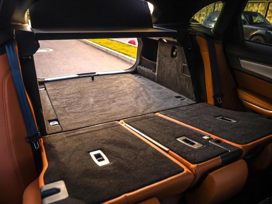 Jaguar F-Pace I Рестайлинг Санкт-Петербург  - изображение 36