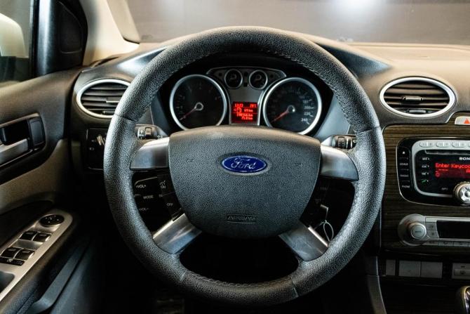 Ford Focus II Рестайлинг с пробегом 2008 года, цена 490 000 рублей, 198165 км, хэтчбек, Автокод Объявления