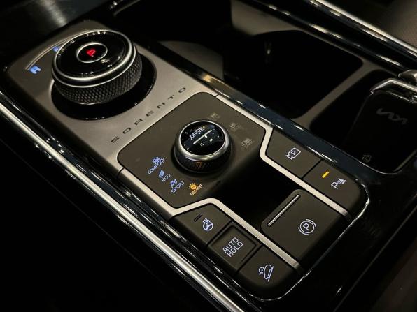 Kia Sorento IV с пробегом 2022 года, цена 4 499 000 рублей, 78726 км, внедорожник, Автокод Объявления