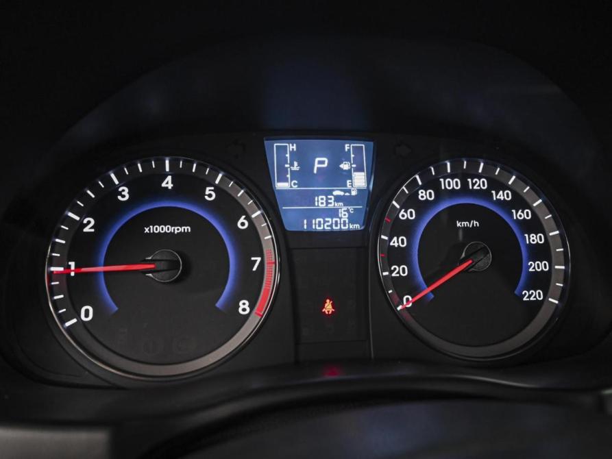 Hyundai Solaris I Рестайлинг Ставрополь  - изображение 20