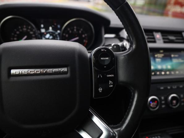 Land Rover Discovery V с пробегом 2019 года, цена 2 429 800 рублей, 134346 км, внедорожник, Автокод Объявления