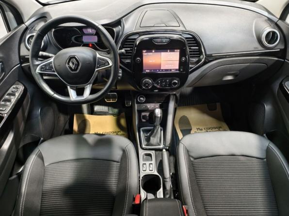 Renault Kaptur I Рестайлинг с пробегом 2021 года, цена 1 617 000 рублей, 72995 км, внедорожник, Автокод Объявления