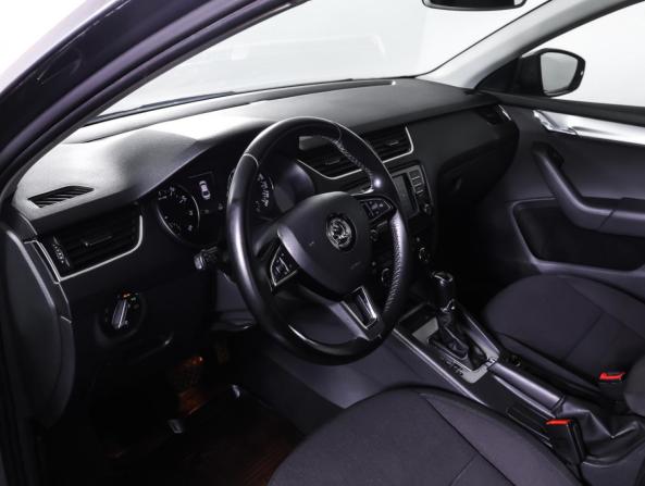 Skoda Octavia III (A7) с пробегом 2016 года, цена 1 690 000 рублей, 179944 км, лифтбек, Автокод Объявления