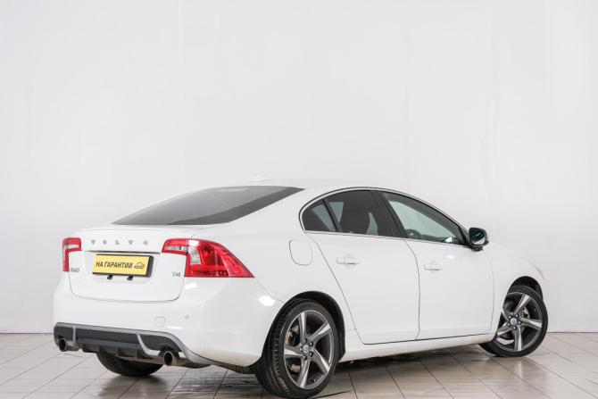 Volvo S60 II с пробегом 2013 года, цена 1 359 000 рублей, 116000 км, седан, Автокод Объявления
