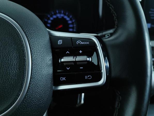 Kia Sorento IV с пробегом 2021 года, цена 3 275 000 рублей, 100100 км, внедорожник, Автокод Объявления