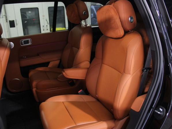 Li Auto (Lixiang) L9 I Рестайлинг с пробегом 2024 года, цена 7 100 000 рублей, 56298 км, внедорожник, Автокод Объявления