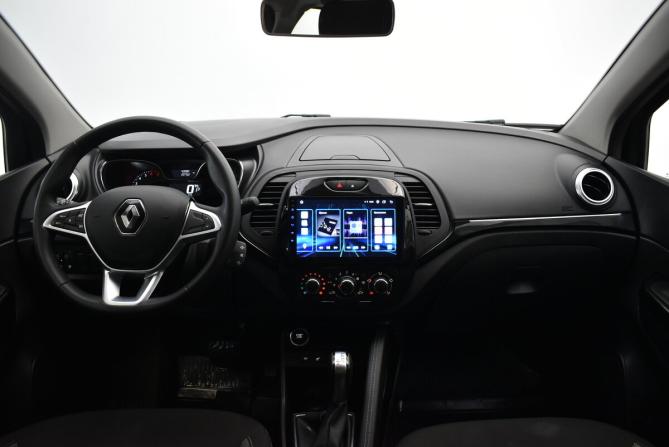 Renault Kaptur I Рестайлинг с пробегом 2021 года, цена 1 680 000 рублей, 42080 км, внедорожник, Автокод Объявления