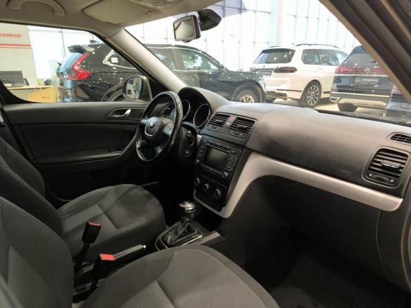Skoda Yeti I с пробегом 2010 года, цена 740 000 рублей, 142129 км, внедорожник, Автокод Объявления