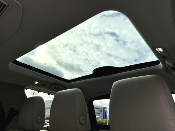 Land Rover Discovery V с пробегом 2020 года, цена 4 095 000 рублей, 87211 км, внедорожник, Автокод Объявления