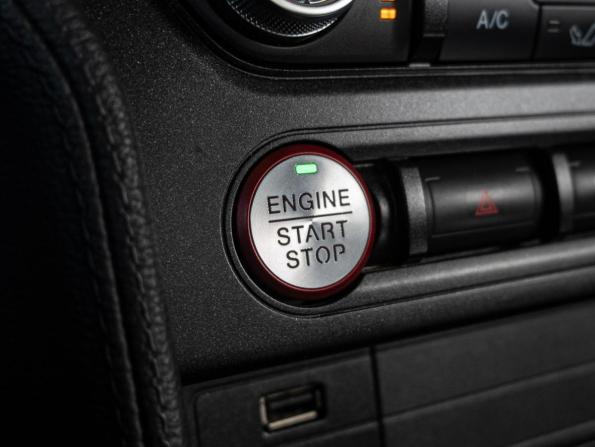 Ford Mustang VI Рестайлинг с пробегом 2020 года, цена 3 500 000 рублей, 40766 км, купе, Автокод Объявления